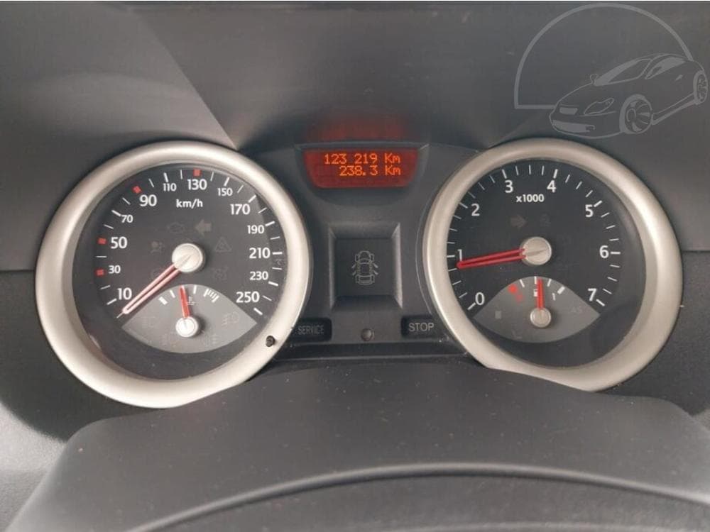 2003 Renault MEGANE - 11
