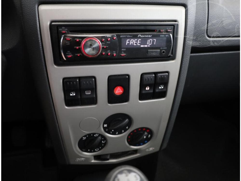2010 Dacia LOGAN - 9