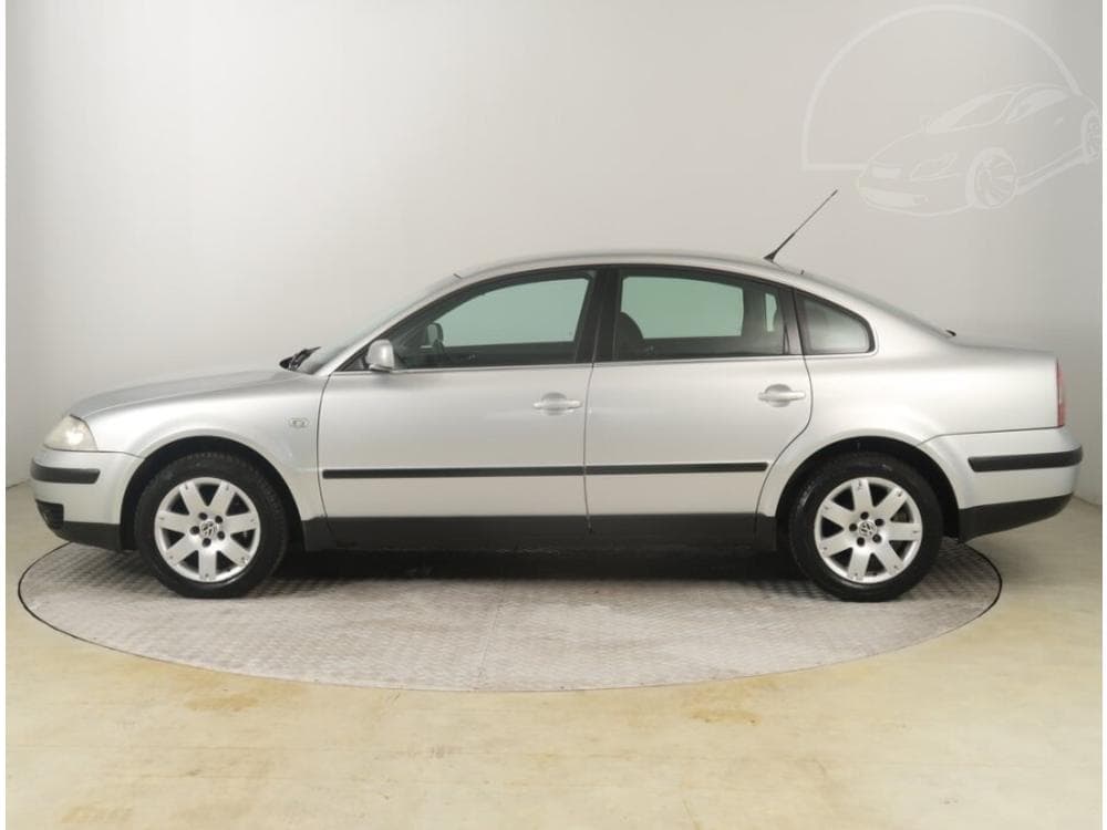 2004 Volkswagen PASSAT - 3