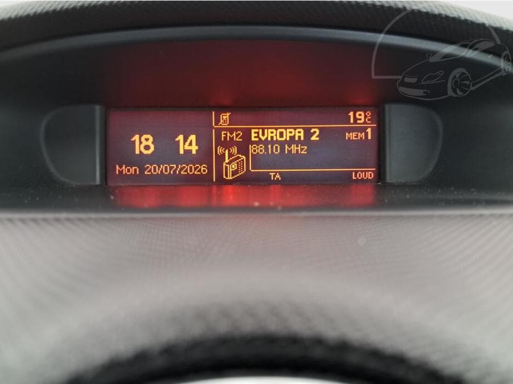 2012 Peugeot 308 - 12
