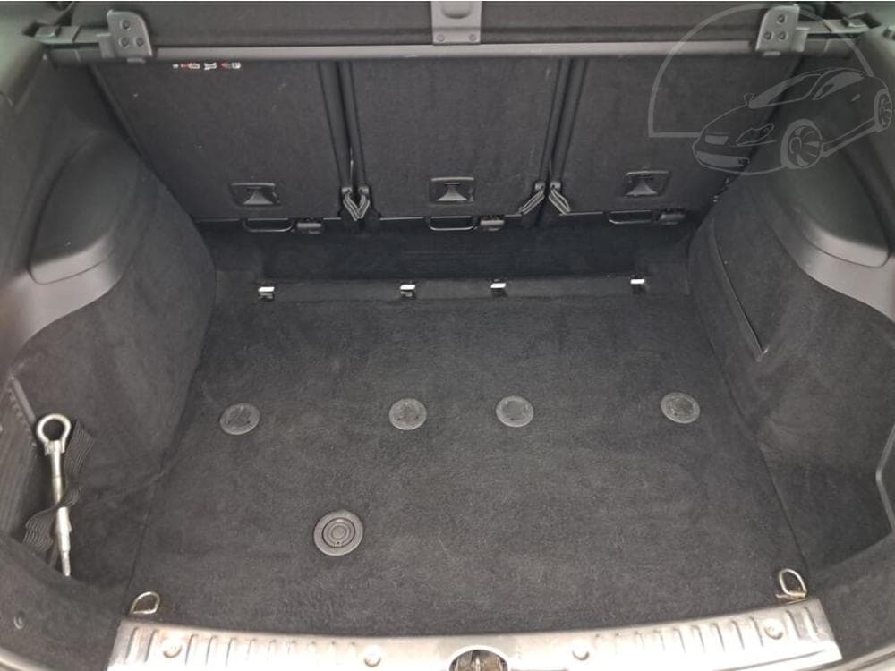 2012 Peugeot 308 - 14