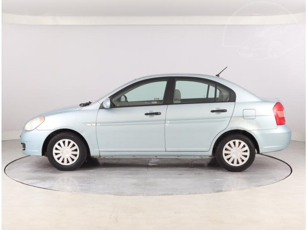 2008 Hyundai ACCENT - 3