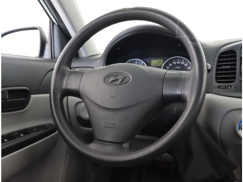2008 Hyundai ACCENT - 14