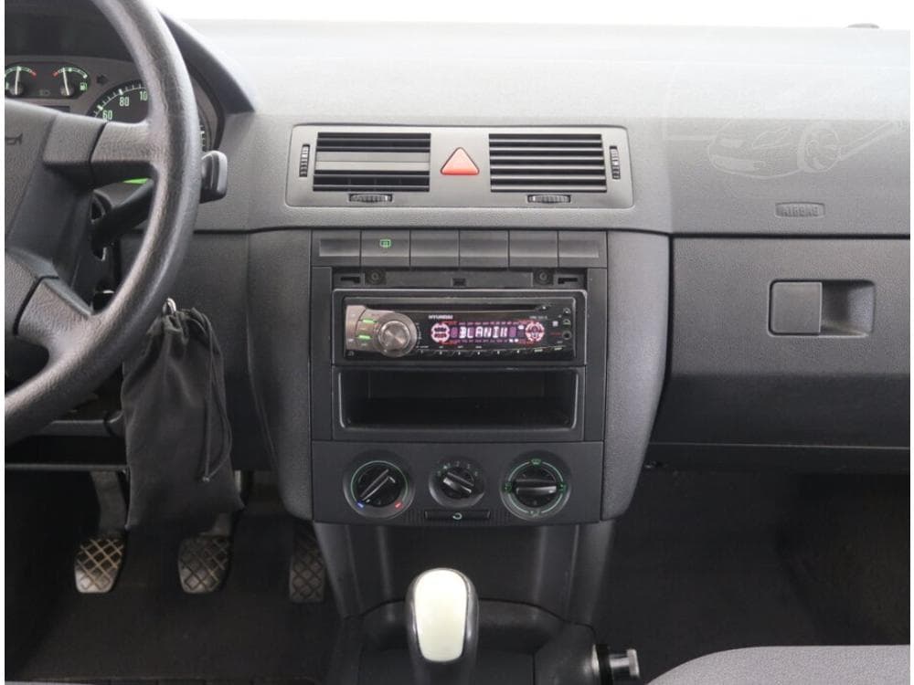 2002 Škoda FABIA - 12