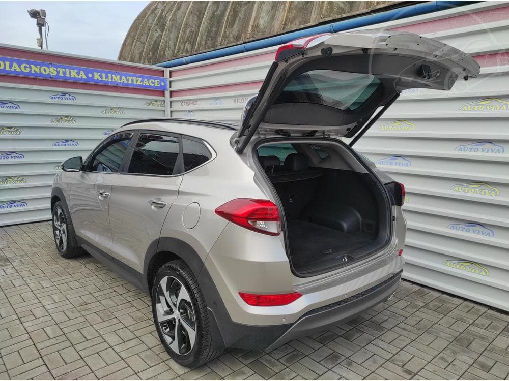 2016 Hyundai TUCSON - 10