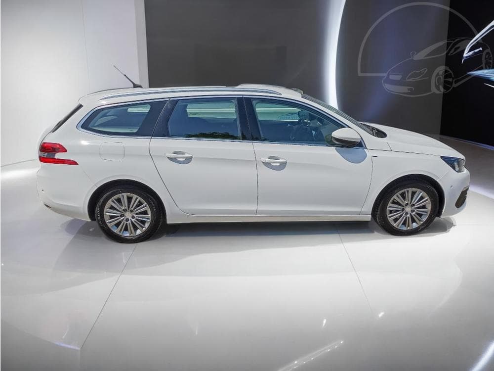 2018 Peugeot 308 - 5