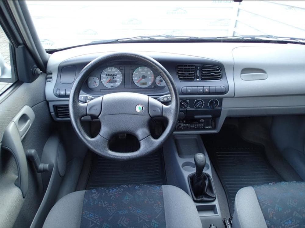 2000 Škoda FELICIA - 13
