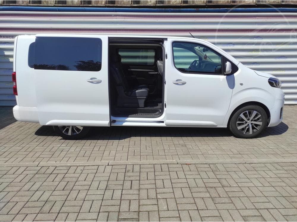 2022 Toyota Proace - 13