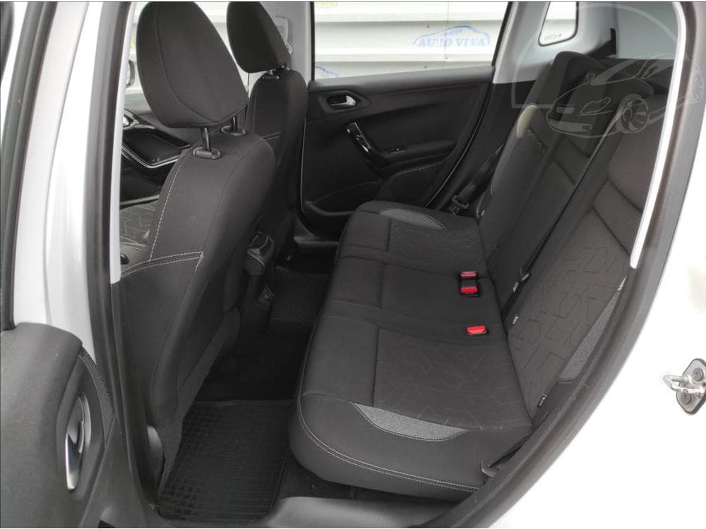 2019 Peugeot 2008 - 8
