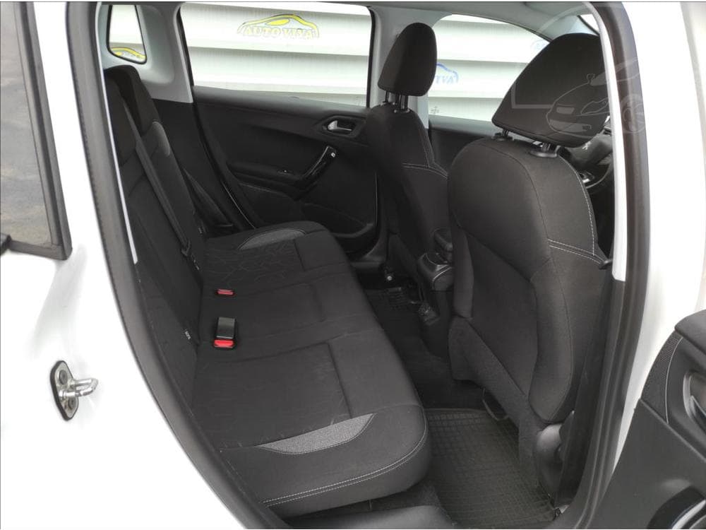 2019 Peugeot 2008 - 9