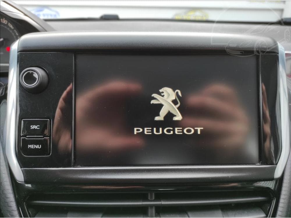 2019 Peugeot 2008 - 12