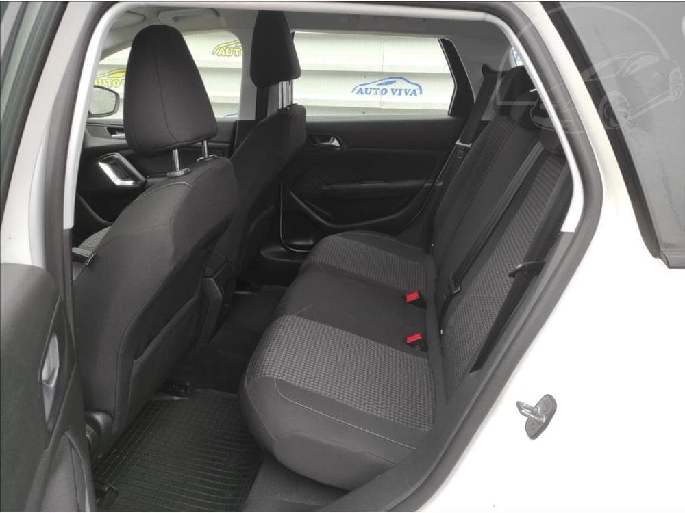 2019 Peugeot 308 - 12