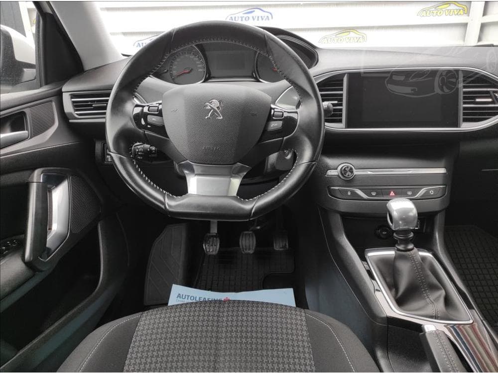 2019 Peugeot 308 - 15