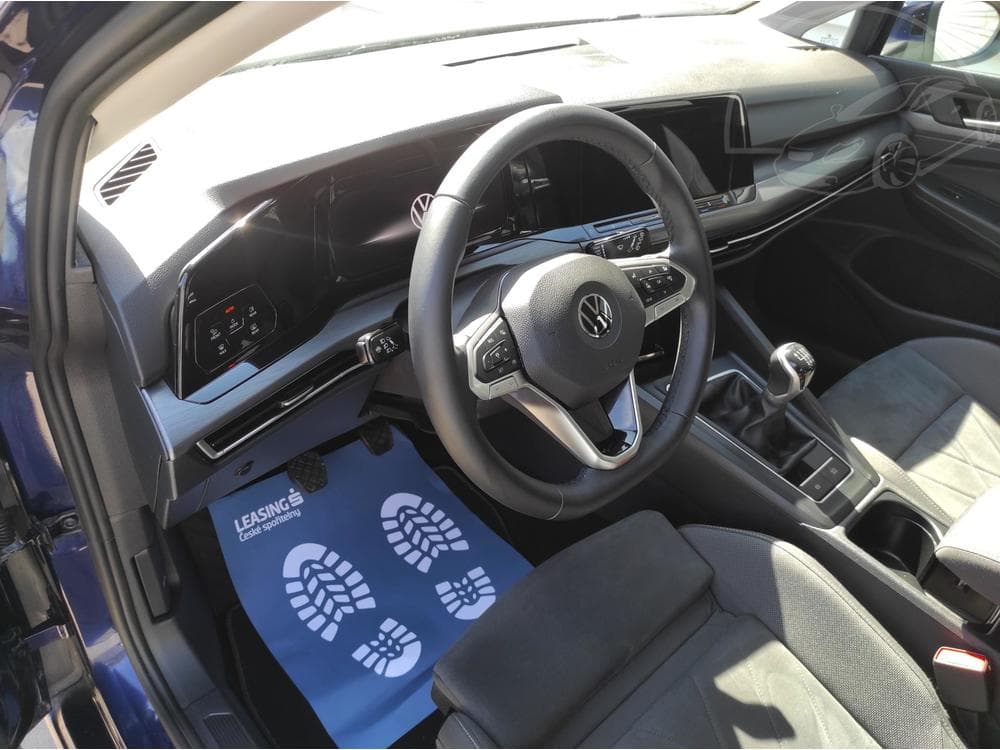2022 Volkswagen GOLF - 43