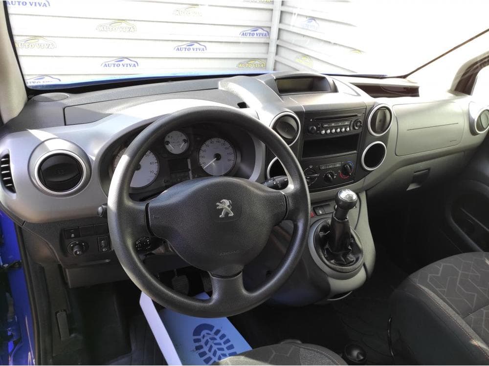 2017 Peugeot Partner - 16