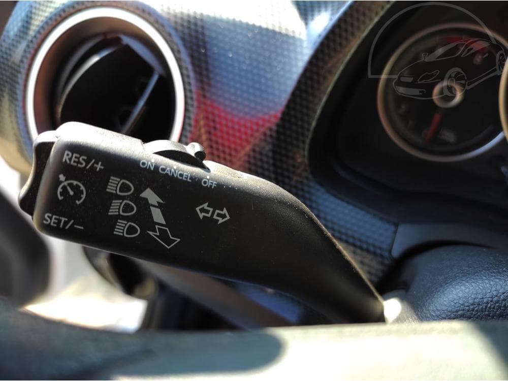 2022 Volkswagen UP! - 18