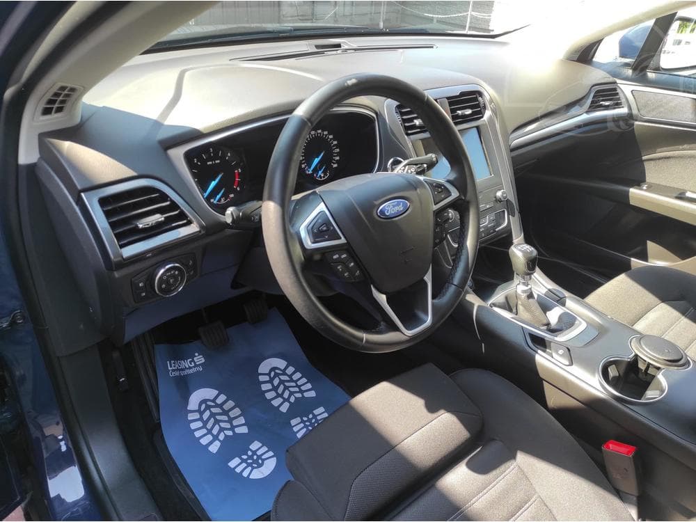 2021 Ford MONDEO - 19