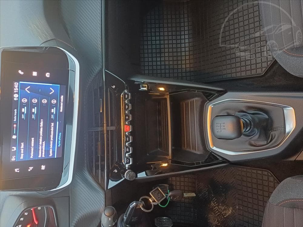 2022 Peugeot 2008 - 12