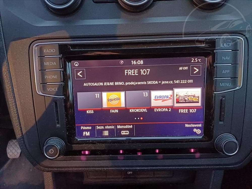 2019 Volkswagen Caddy - 16