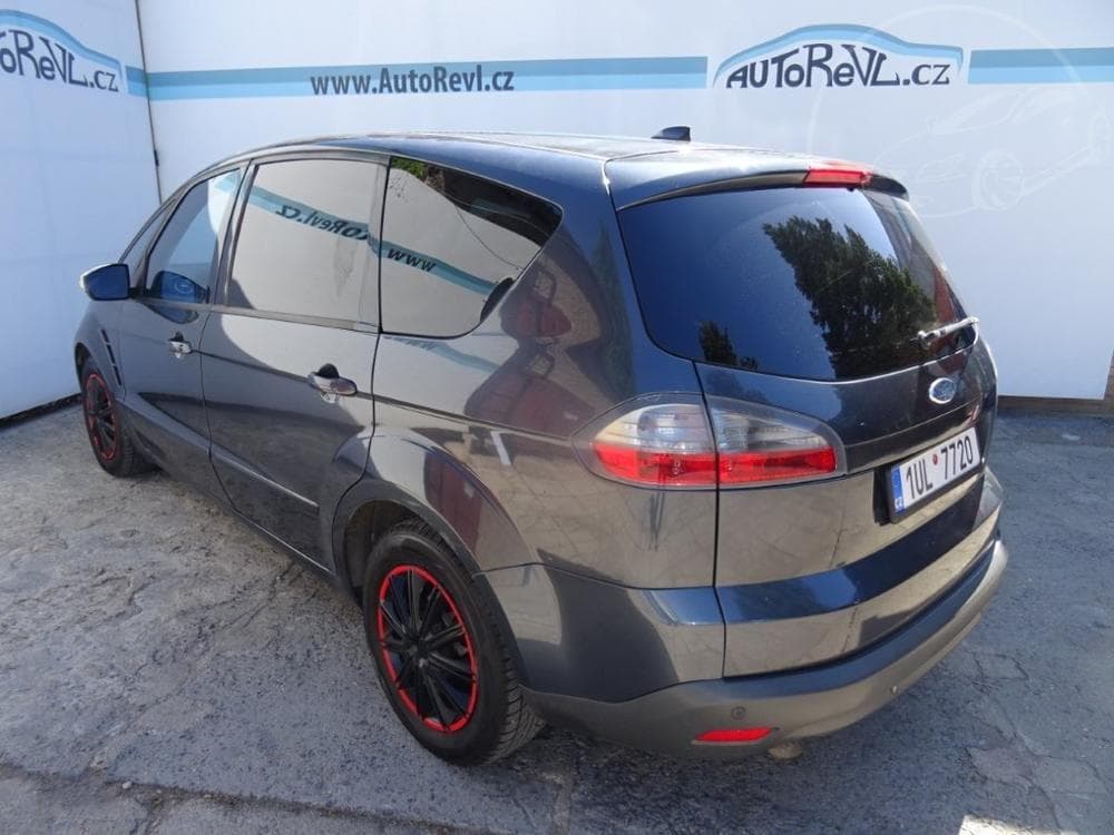 2008 Ford S-MAX - 3