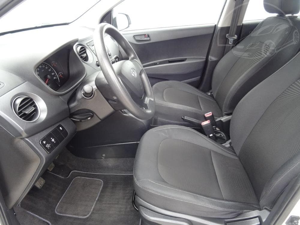 2005 Renault MEGANE - 11