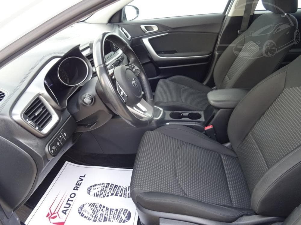 2010 Ford MONDEO - 11