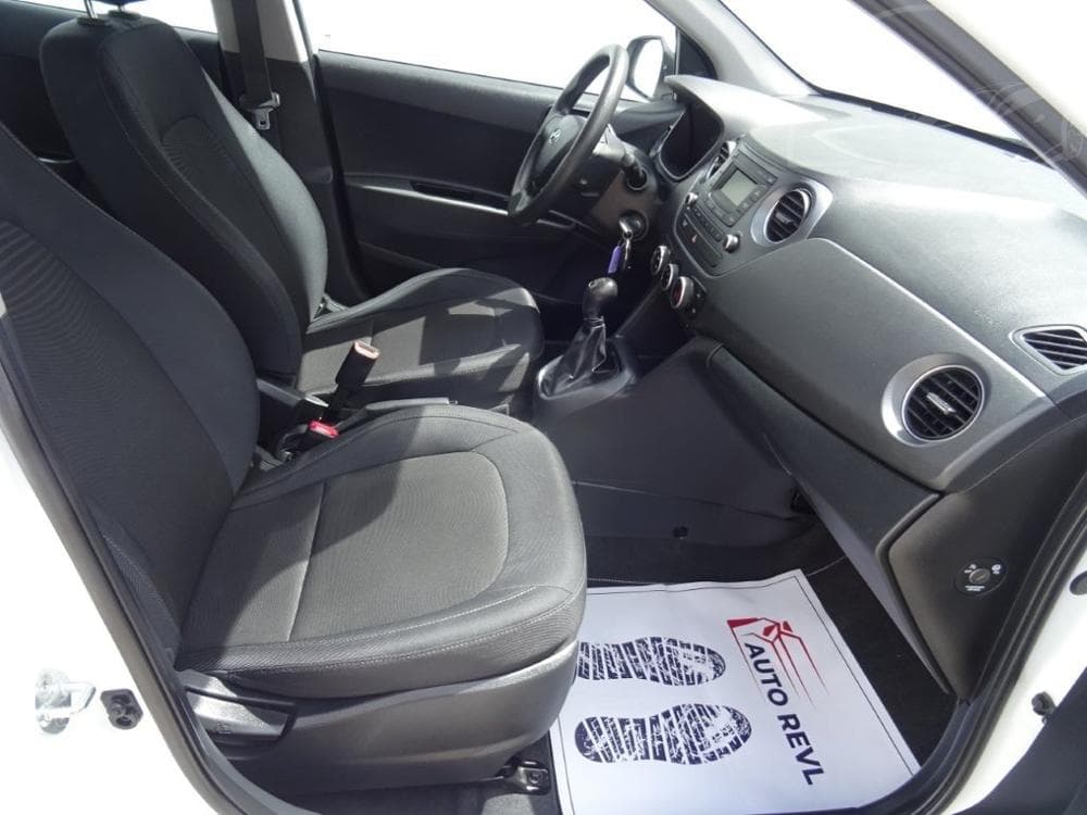 2005 Renault MEGANE - 12