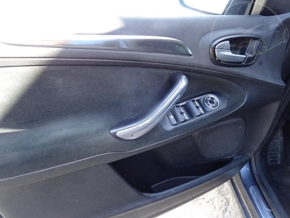 2008 Ford S-MAX - 12