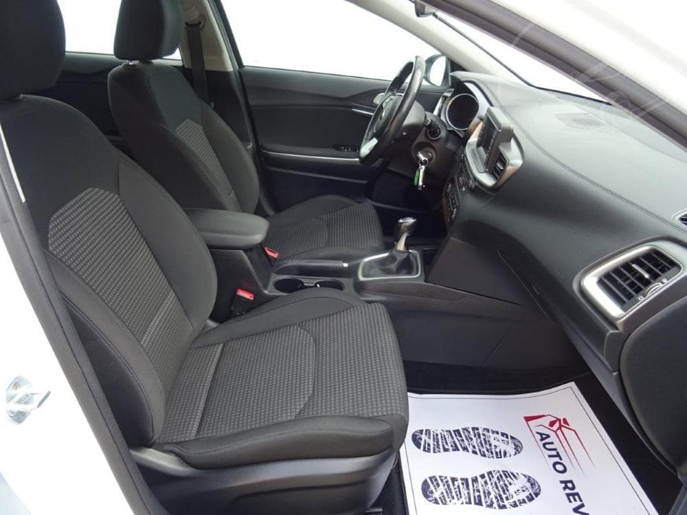 2010 Ford MONDEO - 12