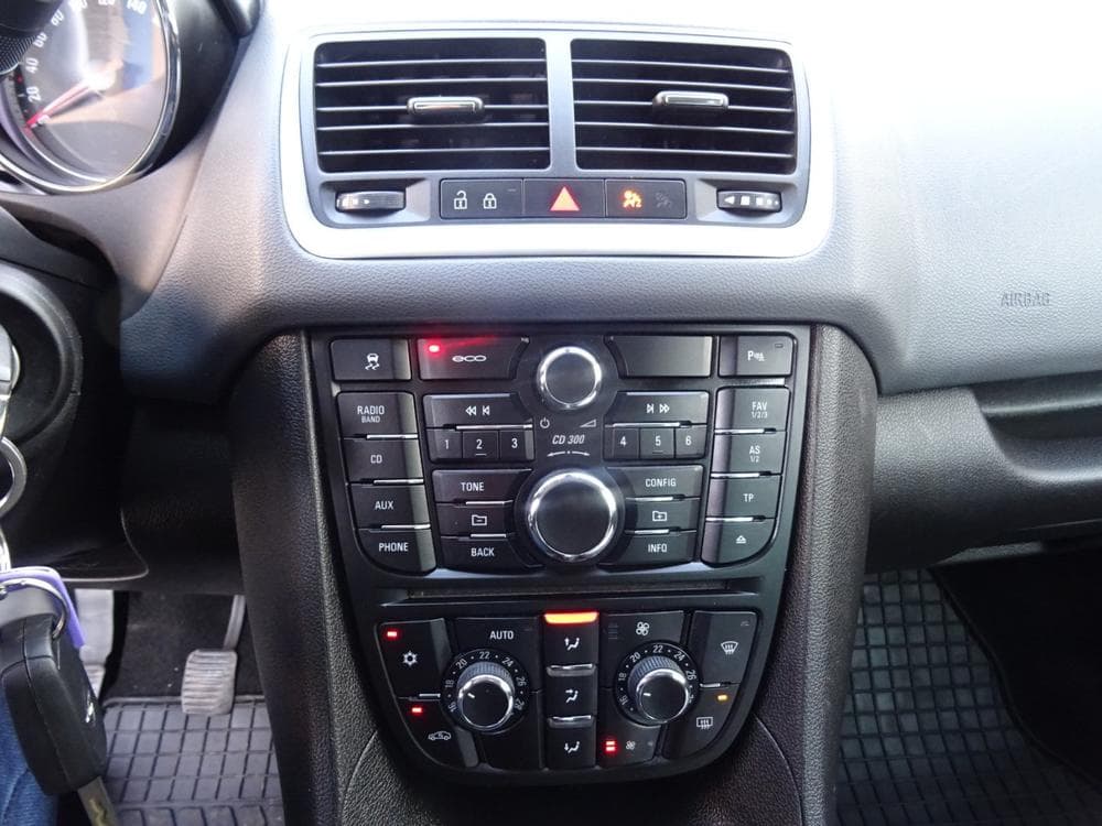 2013 Opel MERIVA - 15