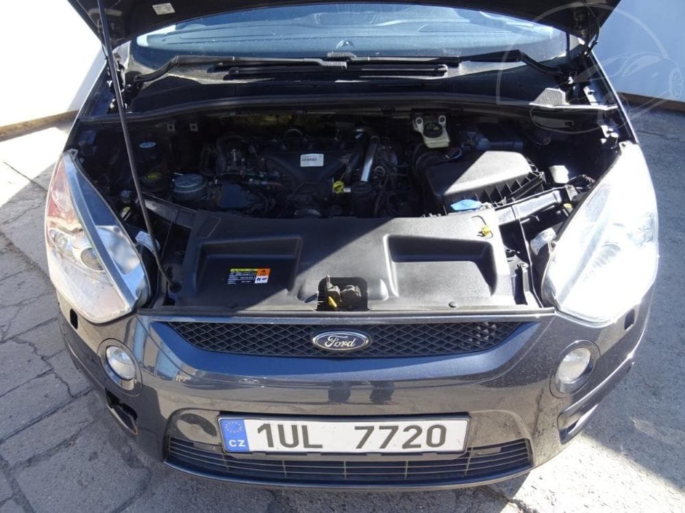 2008 Ford S-MAX - 16
