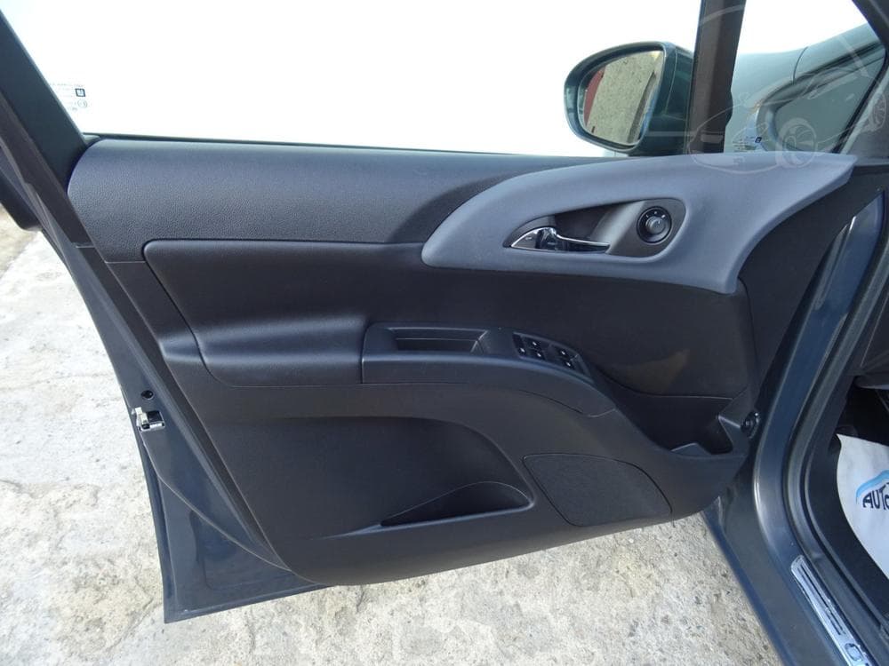 2013 Opel MERIVA - 17