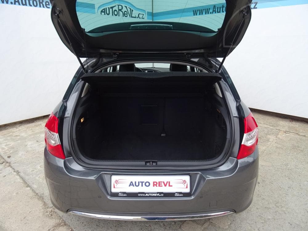 2013 Citroen C4 - 20