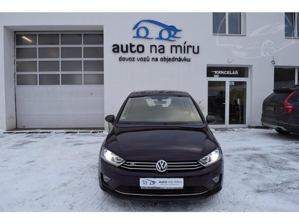 2018 Volkswagen Golf - 3