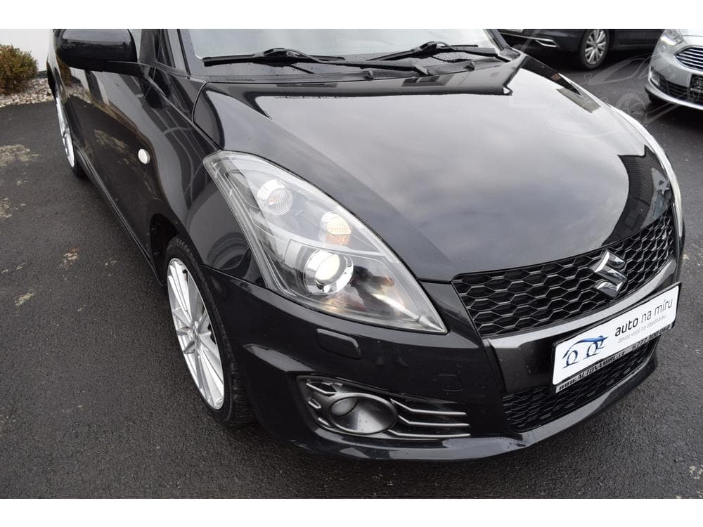 2013 Suzuki Swift - 4