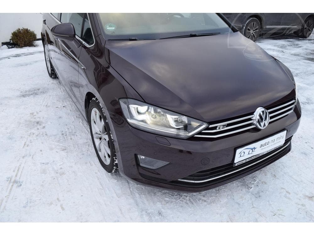 2018 Volkswagen Golf - 4