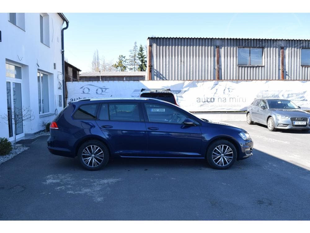 2016 Volkswagen GOLF - 16