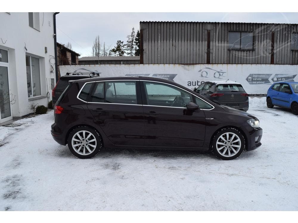 2018 Volkswagen Golf - 7