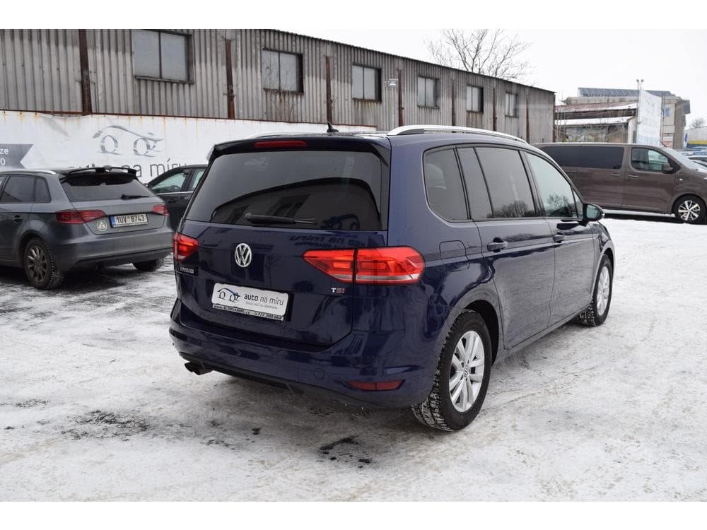 2017 Volkswagen Touran - 8