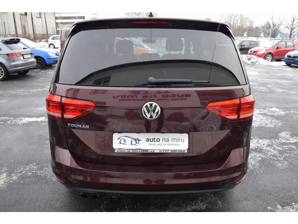 2018 Volkswagen Touran - 9