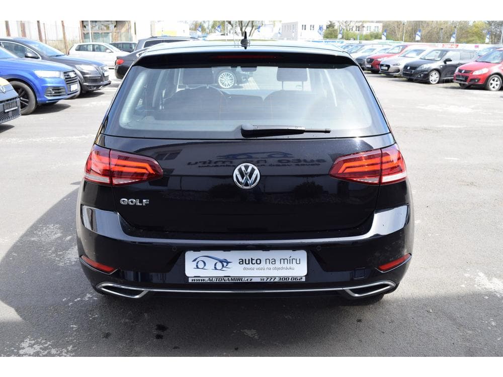 2018 Volkswagen GOLF - 33