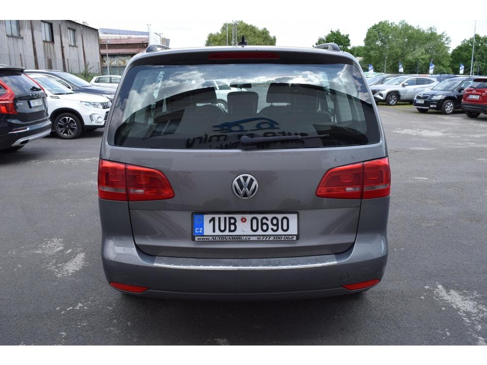 2010 Volkswagen TOURAN - 9