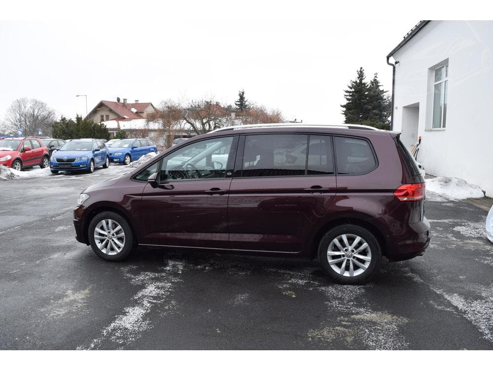 2018 Volkswagen Touran - 13