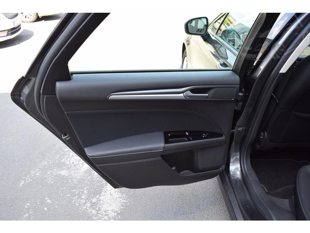 2018 Ford Mondeo - 14