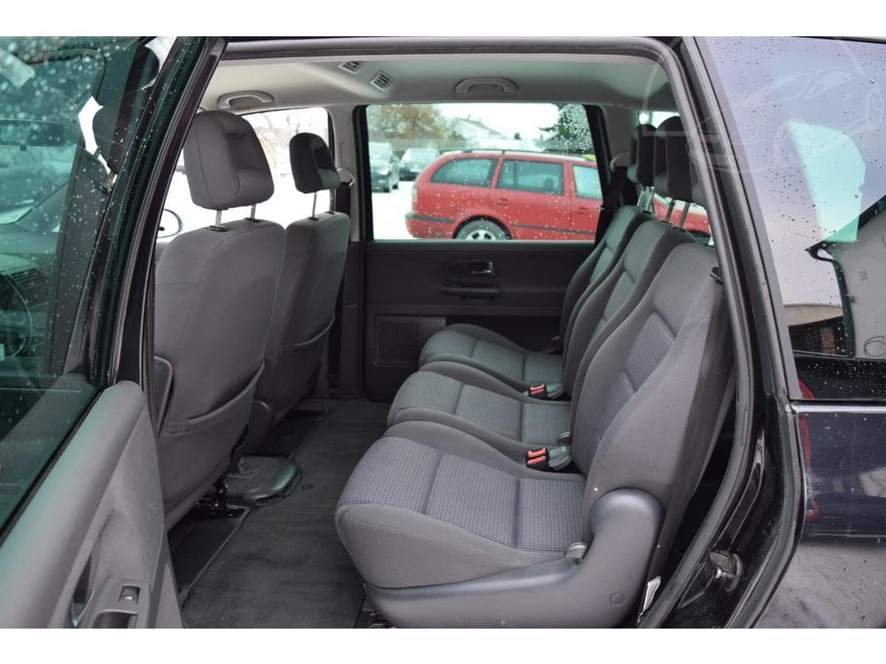 2010 Volkswagen Sharan - 16