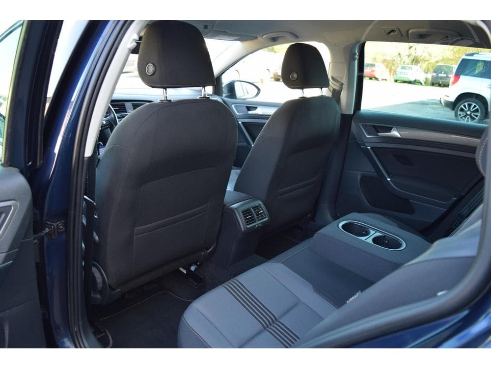 2016 Volkswagen GOLF - 46