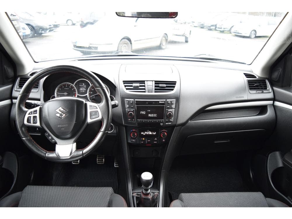 2013 Suzuki Swift - 17