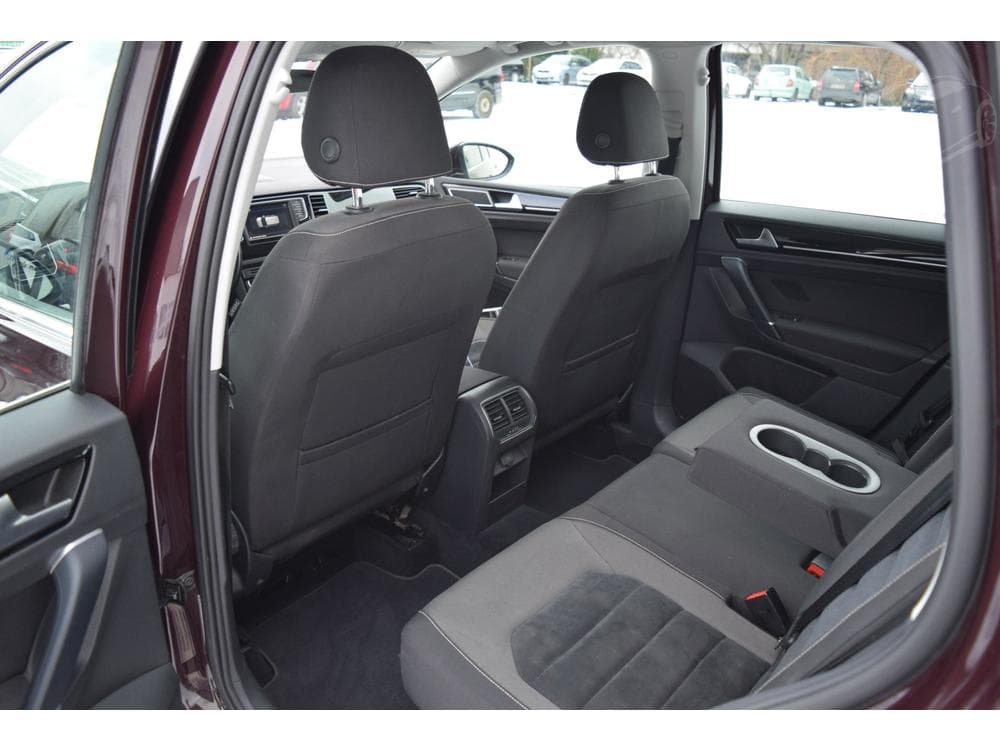 2018 Volkswagen Golf - 17