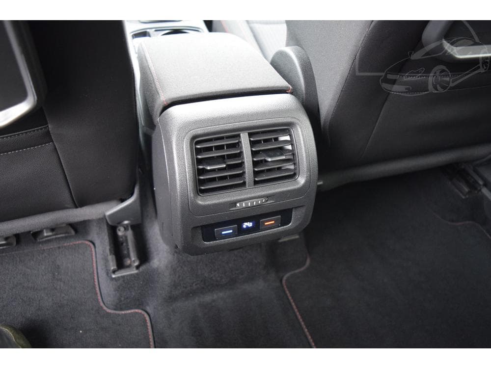 2018 Volkswagen Touran - 18