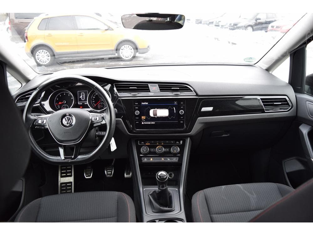 2018 Volkswagen Touran - 19